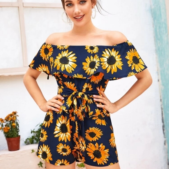 SOLD ✅ Sunflower Romper